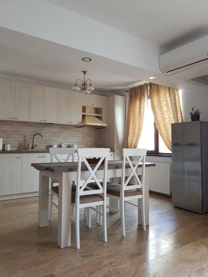 Apartament 2 Camere Ultracentral Râmnicu Vâlcea エクステリア 写真